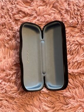 Gucci Black Velvet Sunglasses Case with Light Blue Interior